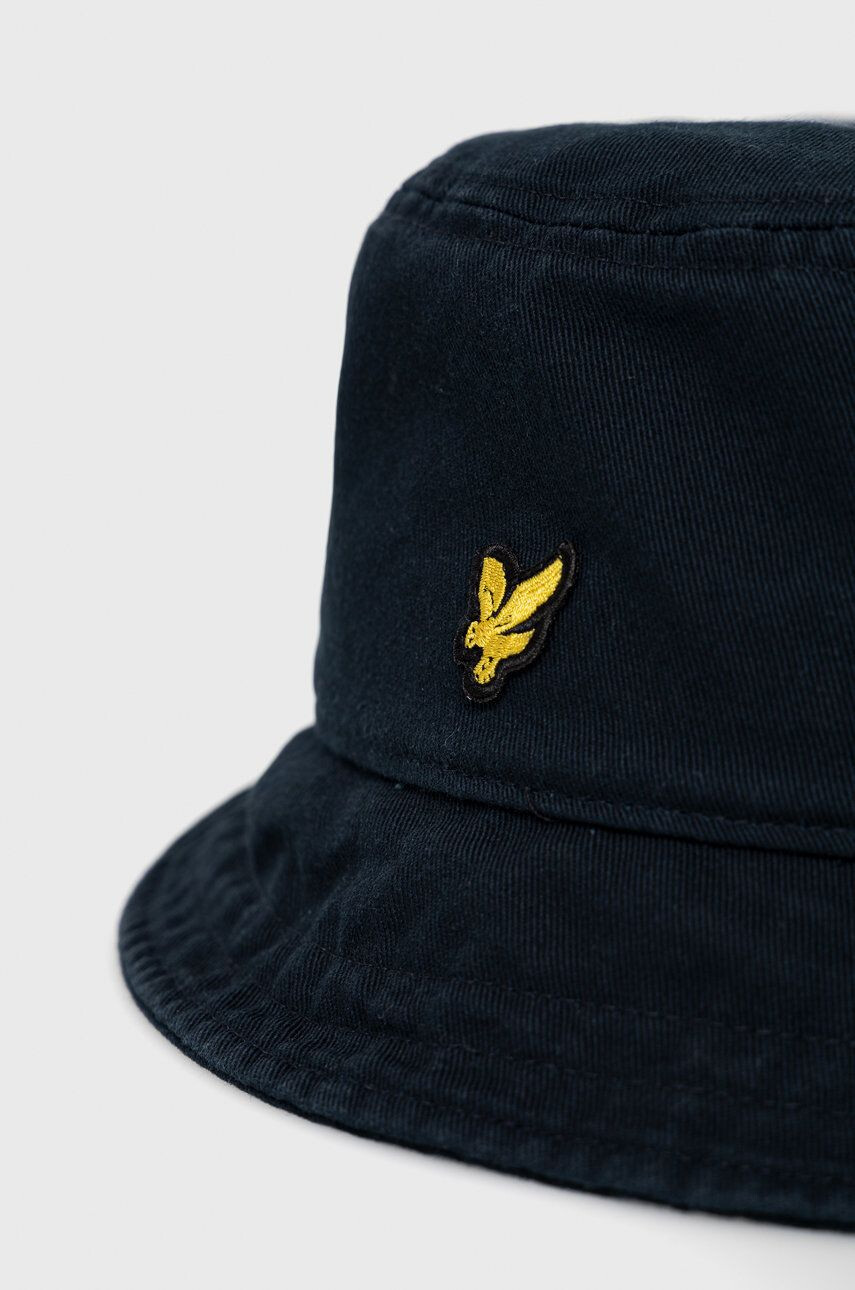 Lyle & Scott Памучна капела в лилаво от памук - Pepit.bg