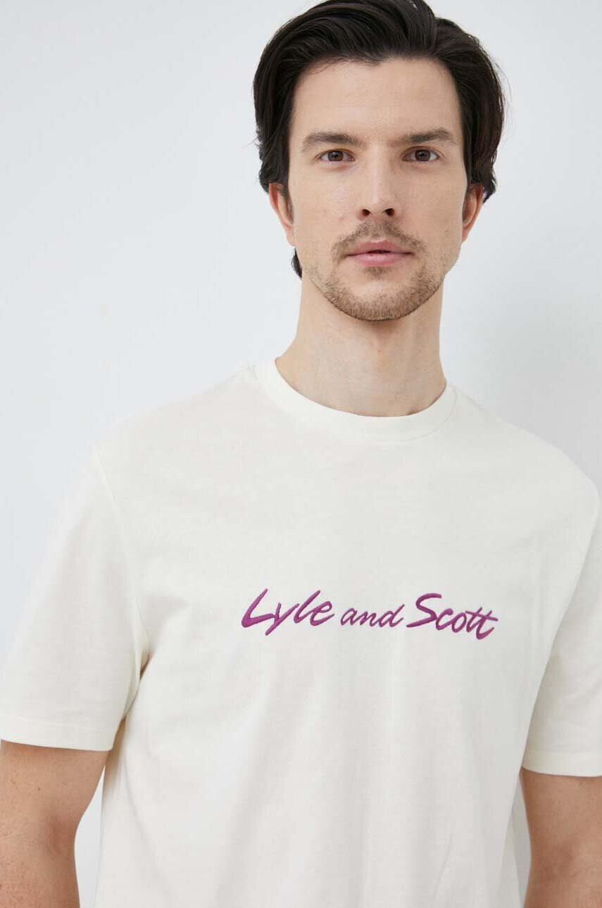 Lyle & Scott Памучна тениска в бежово с апликация - Pepit.bg