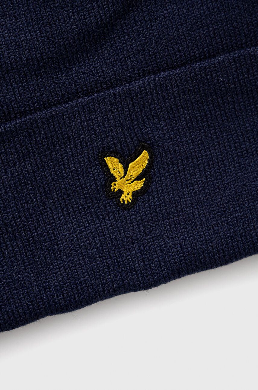 Lyle & Scott Шапка в тъмносиньо с фина плетка - Pepit.bg