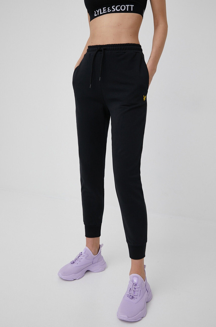 Lyle & Scott Спортен панталон дамско в черно с изчистен дизайн - Pepit.bg