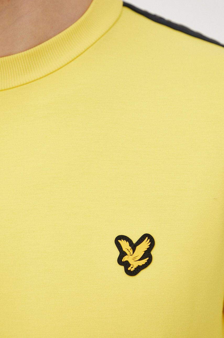 Lyle & Scott Суичър мъжка в жълто с апликация - Pepit.bg