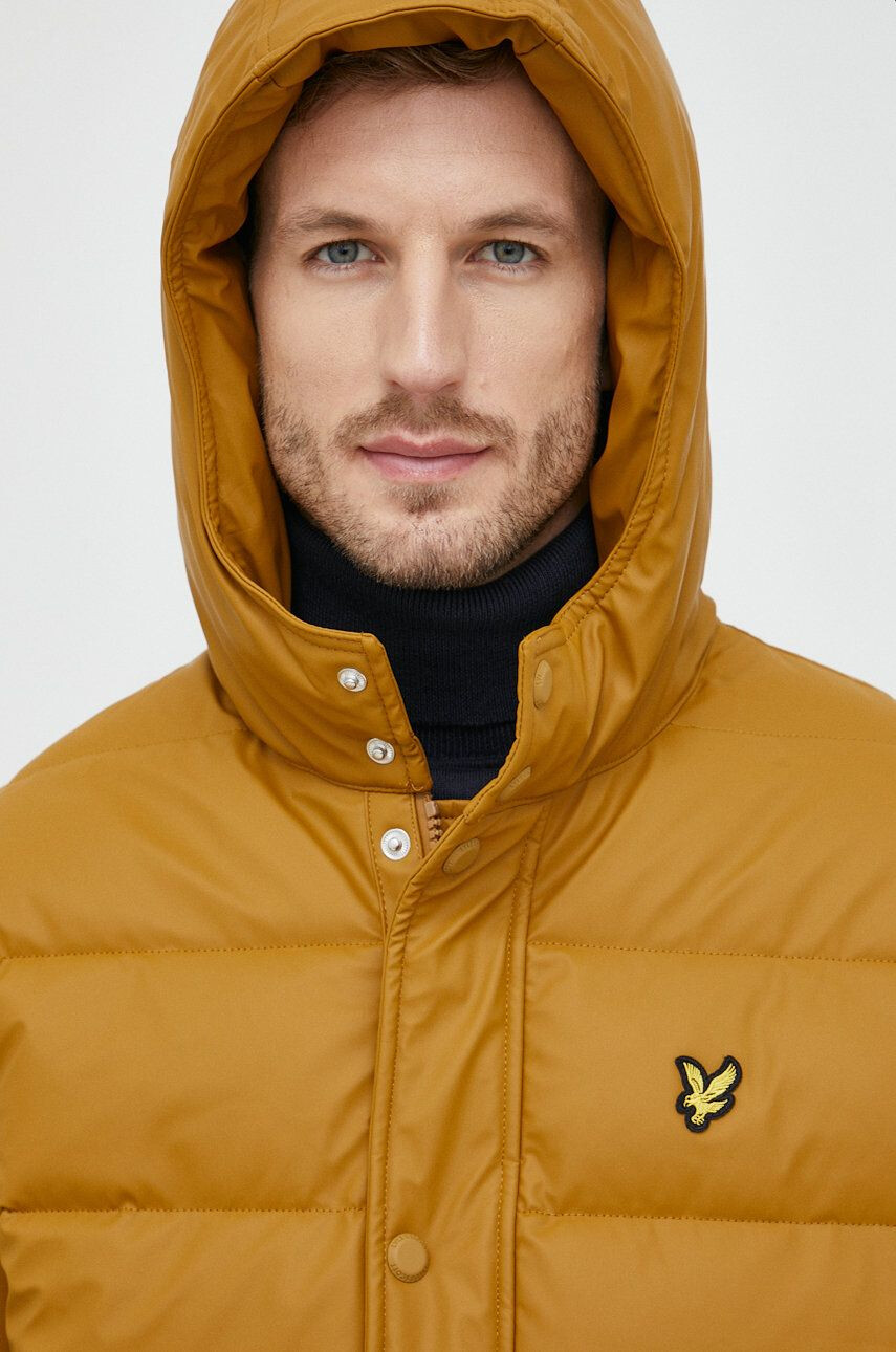 Lyle & Scott Яке в златисто със зимна изолация - Pepit.bg