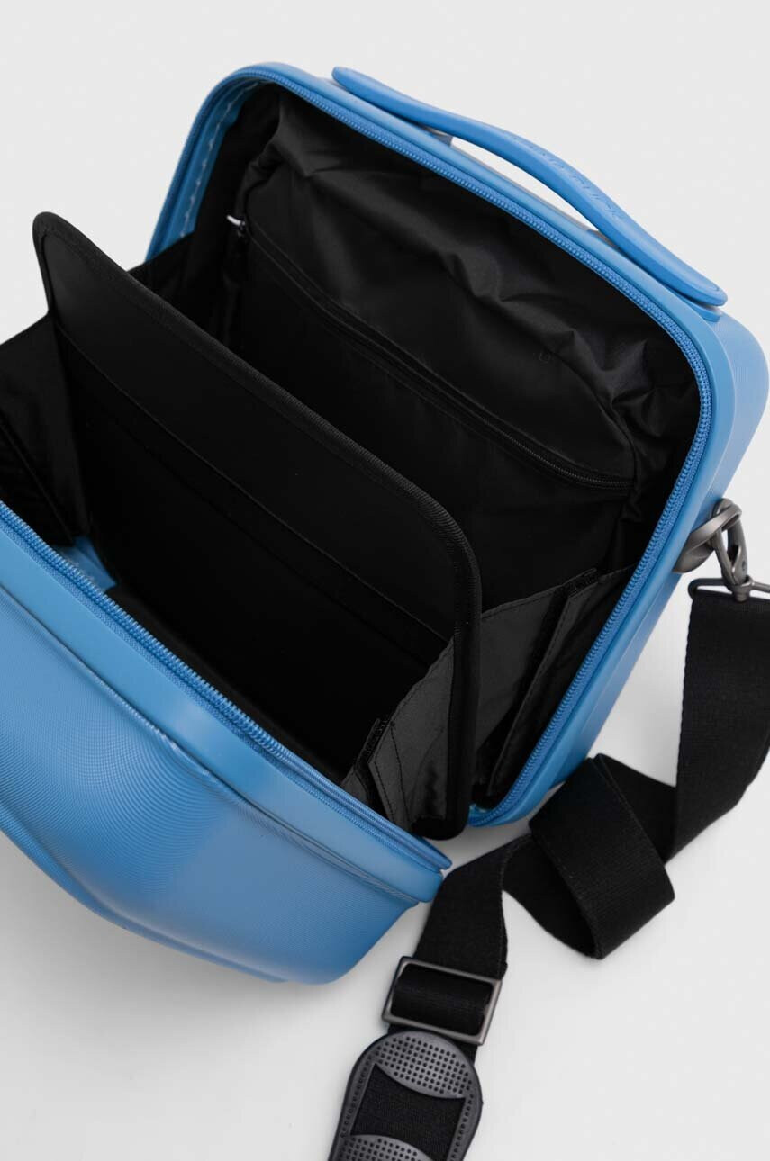 Mandarina Duck Козметична чанта в синьо - Pepit.bg