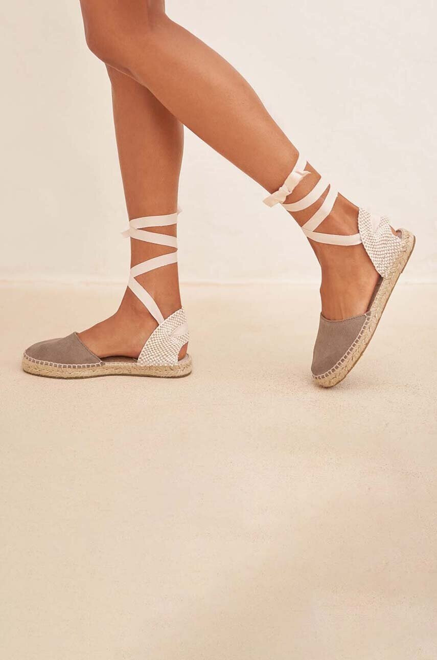 Manebi Велурени еспадрили Flat Valenciana Espadrilles в кафяво K 1.9 P0 - Pepit.bg
