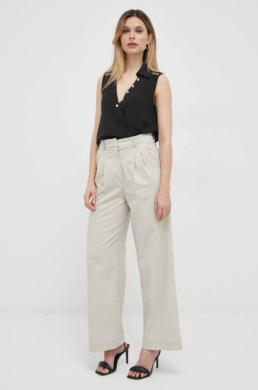 Marciano Guess Блуза в черно с апликация - Pepit.bg