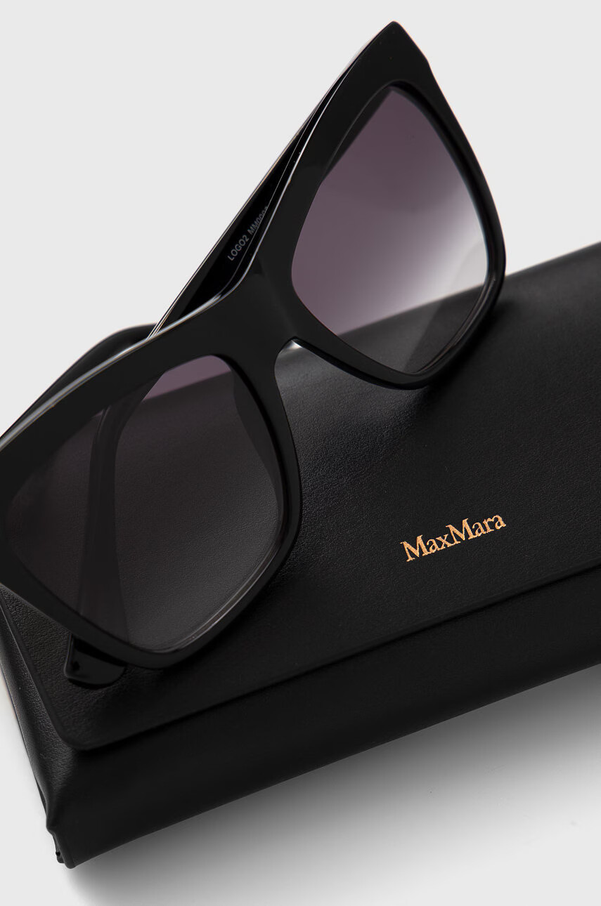 Max Mara Слънчеви очила дамско в черно - Pepit.bg