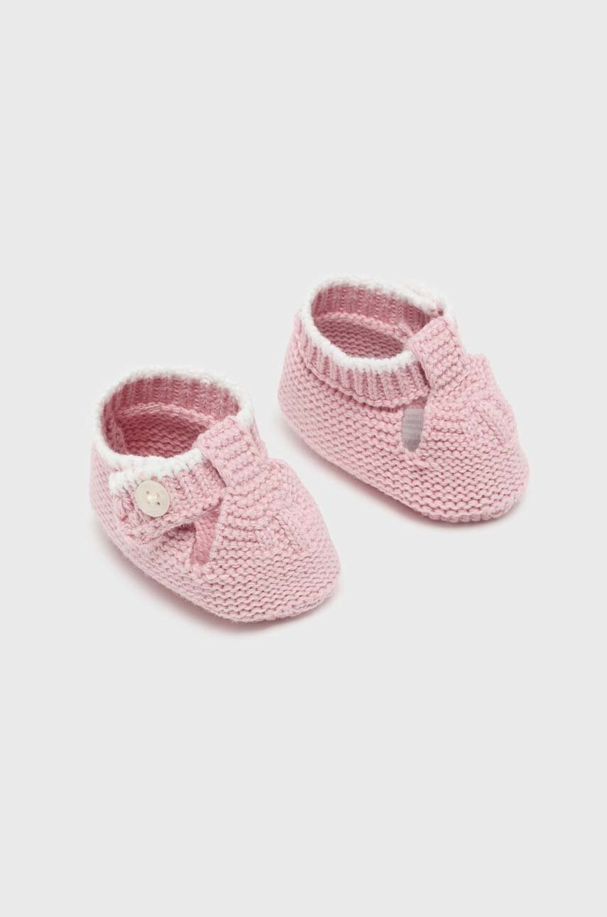 Mayoral Newborn Бебешки обувки в розово - Pepit.bg