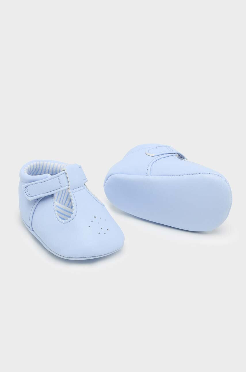 Mayoral Newborn Бебешки обувки в синьо - Pepit.bg