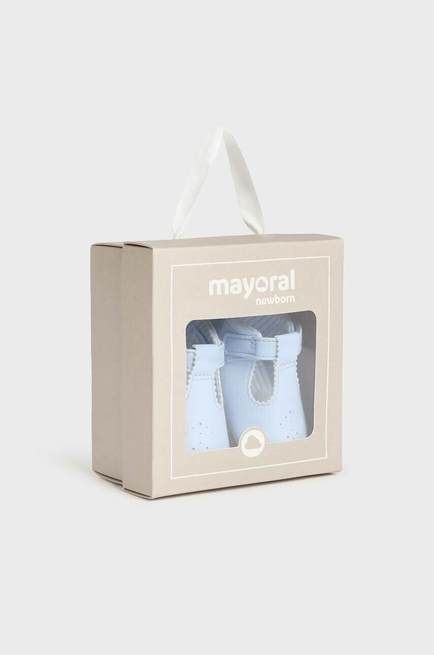 Mayoral Newborn Бебешки обувки в синьо - Pepit.bg