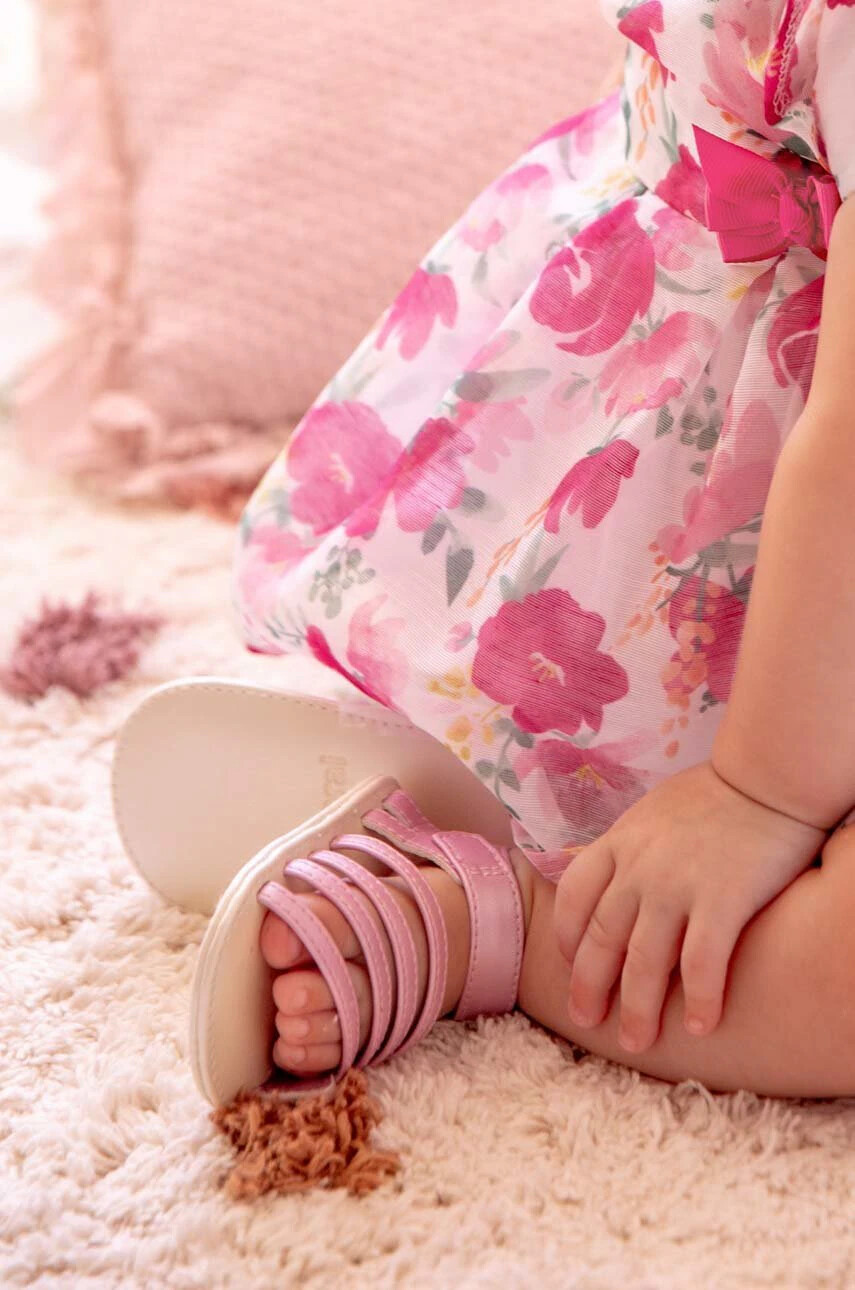 Mayoral Newborn Бебешки обувки в лилаво - Pepit.bg