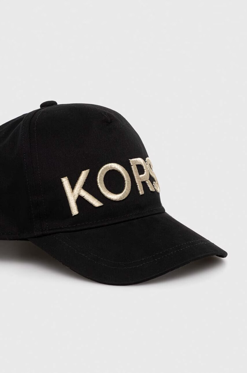 Michael Kors Детска шапка в черно с апликация - Pepit.bg