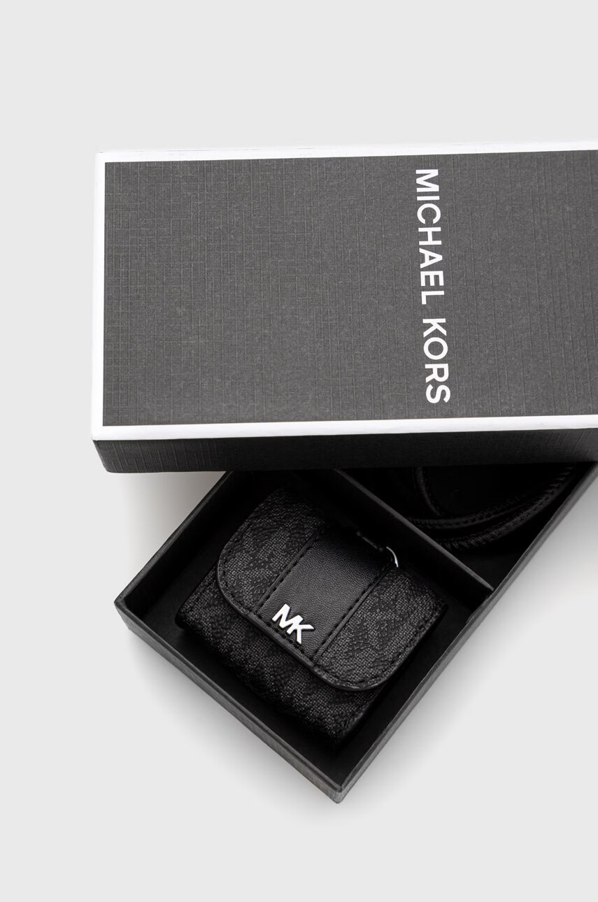 Michael Kors Калъф за airpods в черно - Pepit.bg