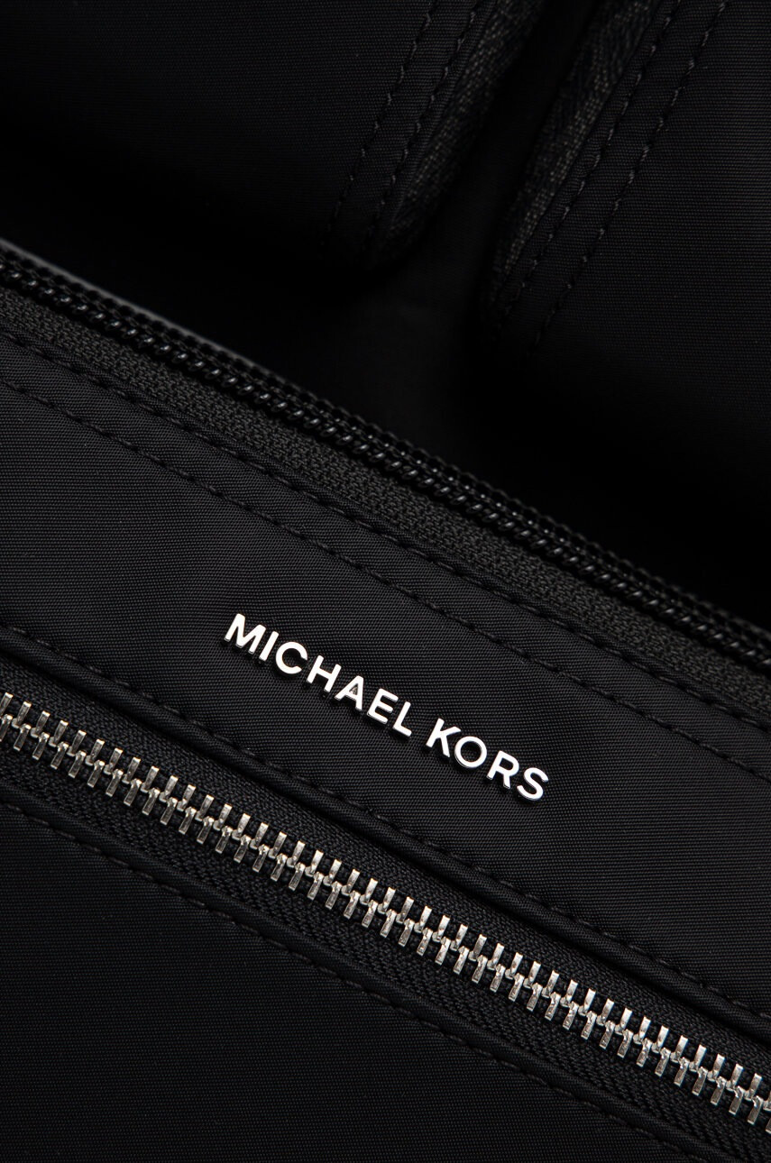Michael Kors Раница в черно голям размер - Pepit.bg