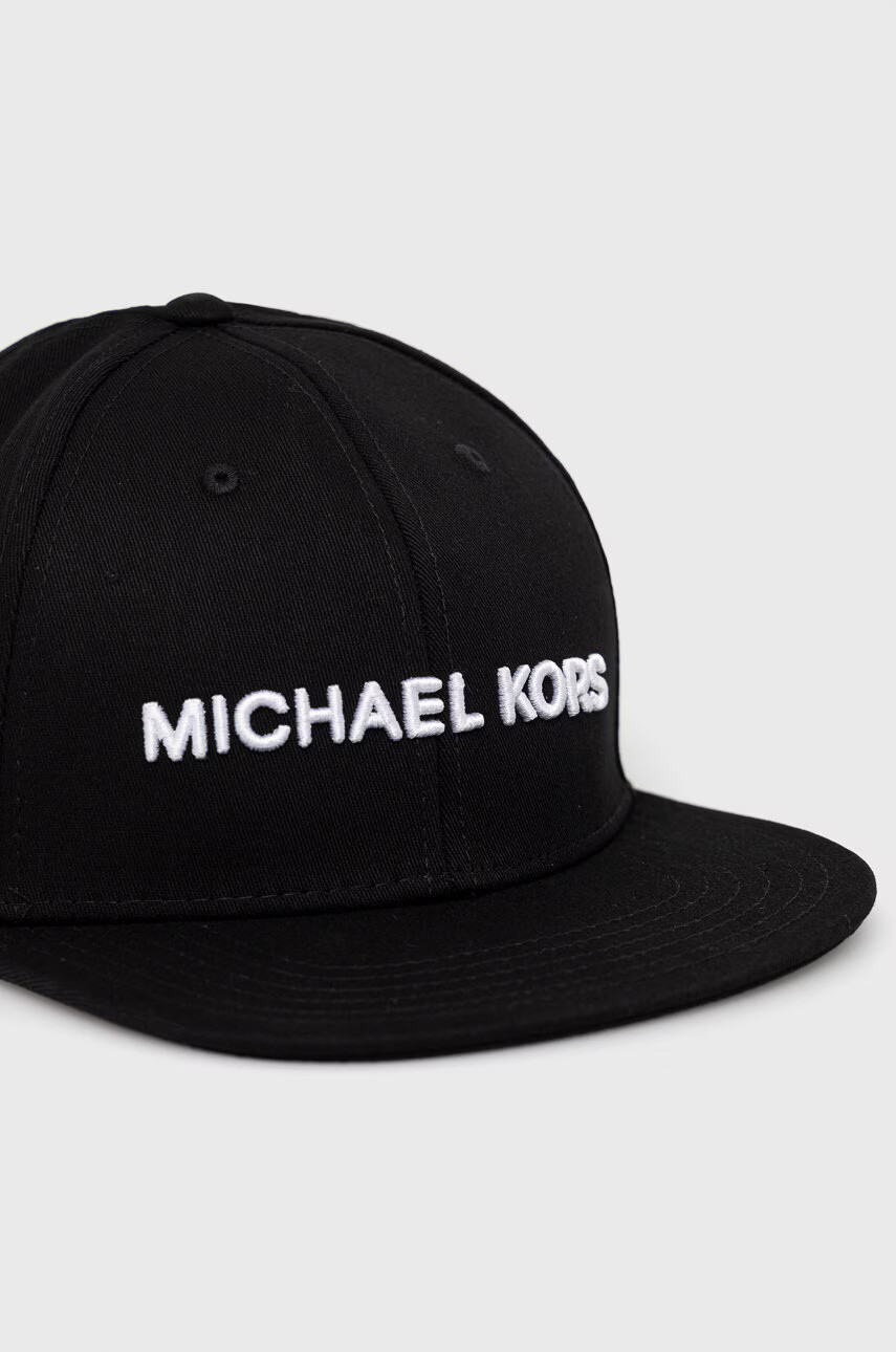 Michael Kors Шапка в черно с апликация - Pepit.bg