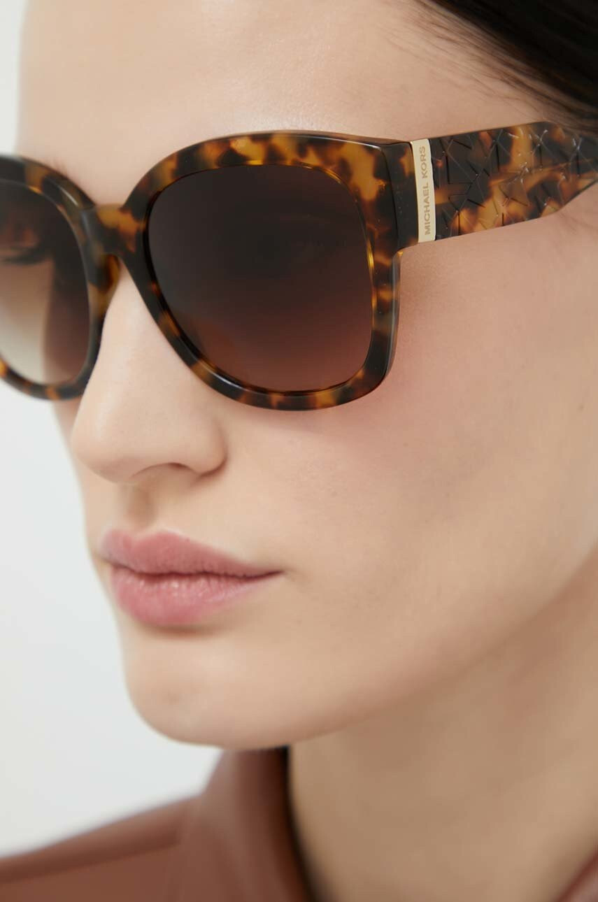 Michael Kors Слънчеви очила в кафяво - Pepit.bg