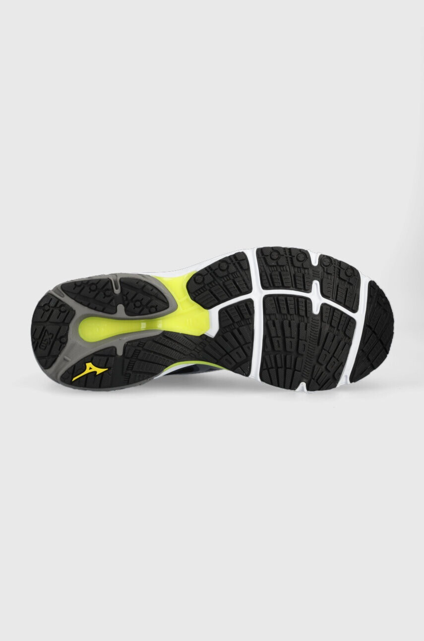 Mizuno Обувки за бягане Wave Prodigy 4 в черно - Pepit.bg