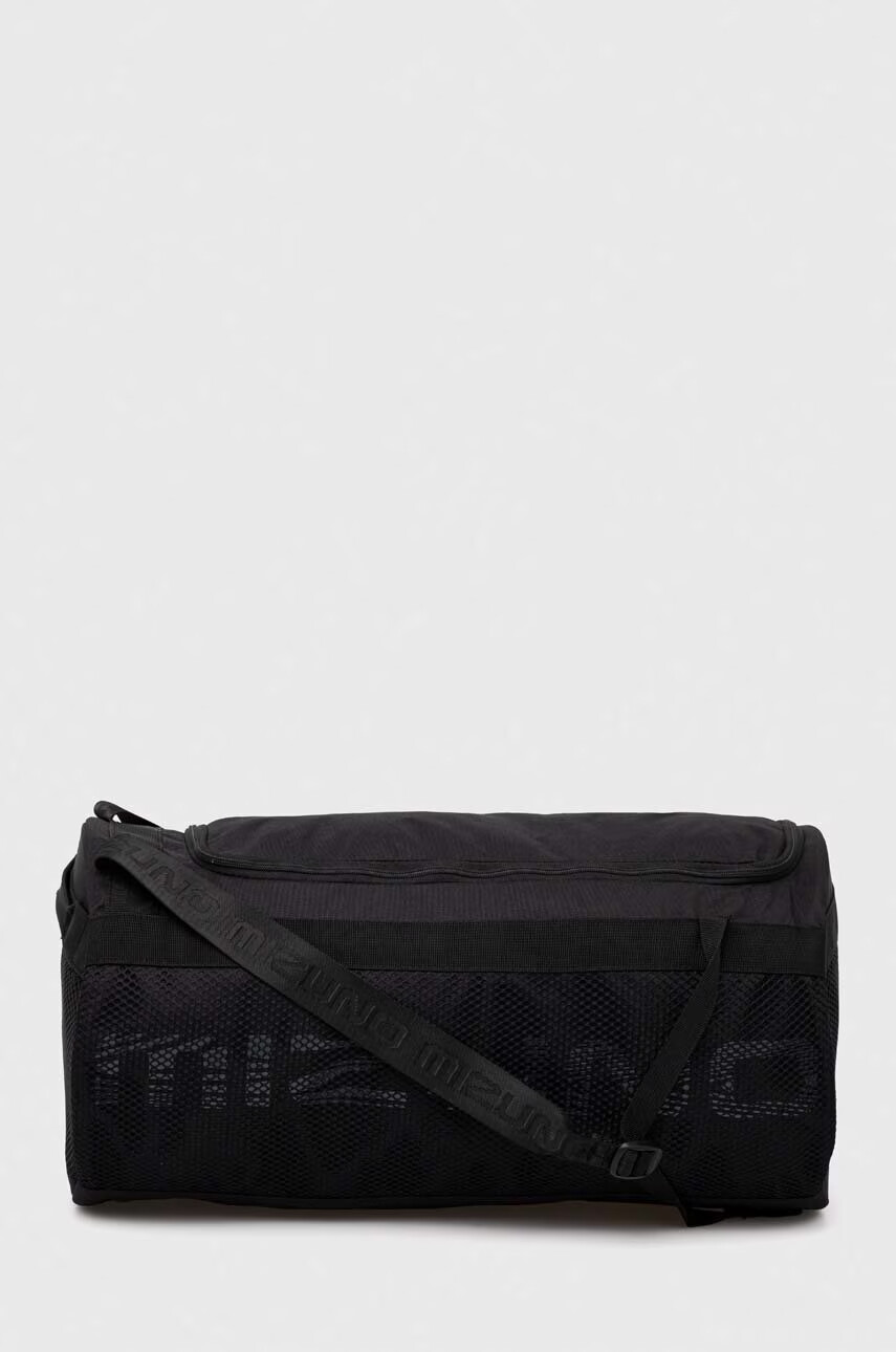 Mizuno Спортен сак Holdall в черно - Pepit.bg