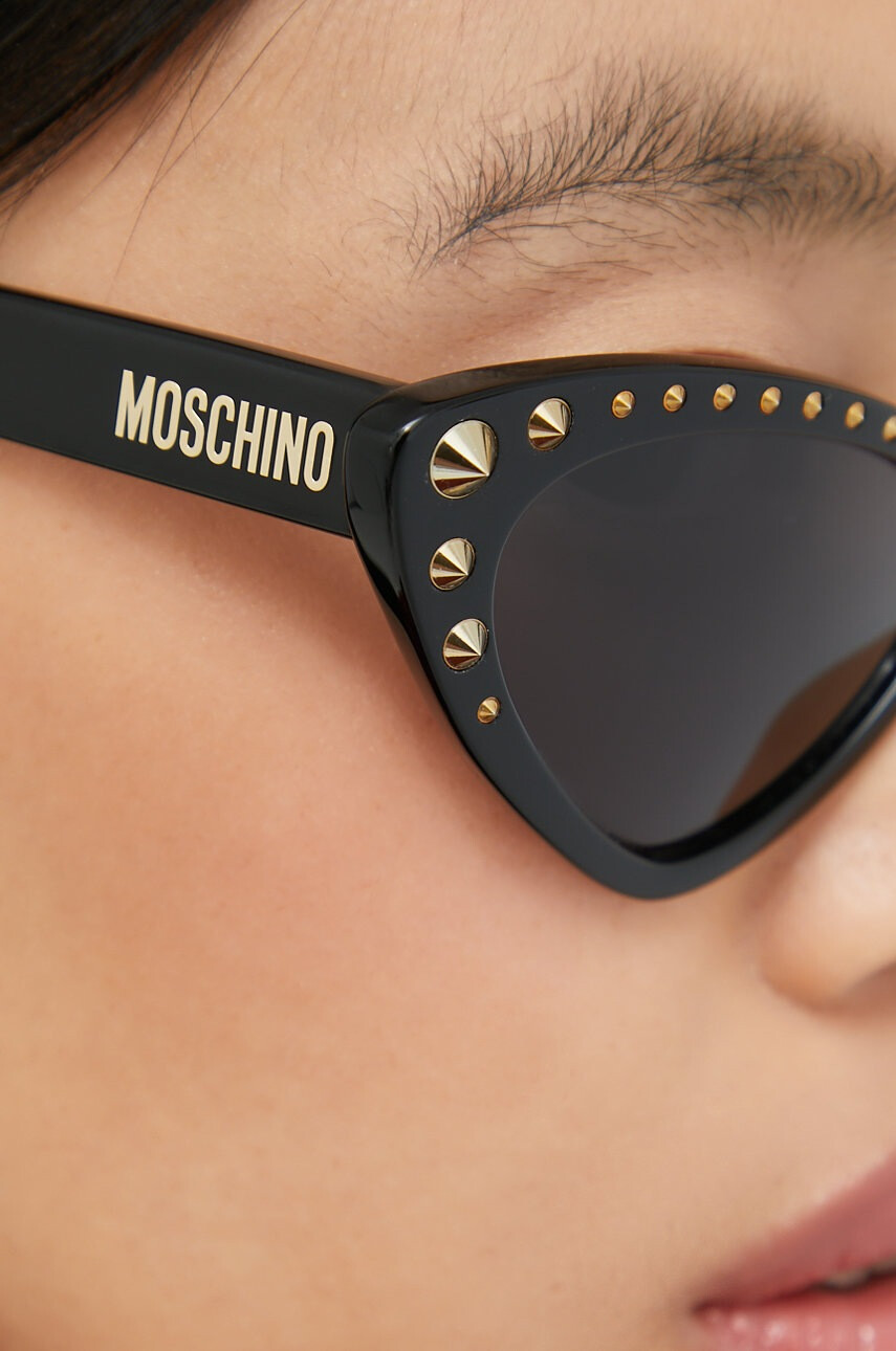 Moschino Слънчеви очила - Pepit.bg
