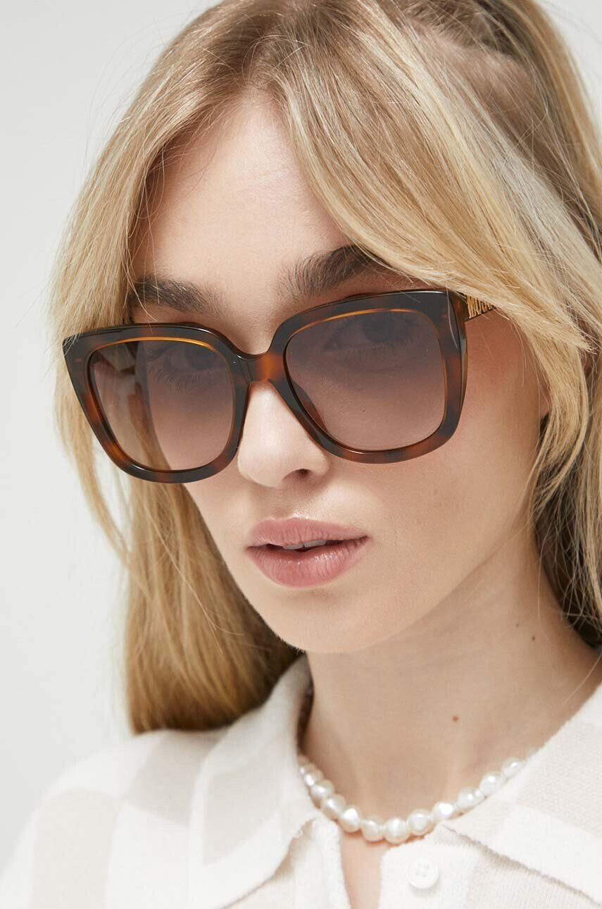 Moschino Слънчеви очила в кафяво - Pepit.bg