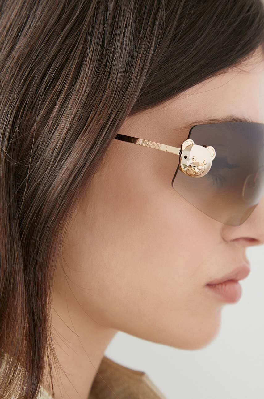 Moschino Слънчеви очила MOS120/S в златисто - Pepit.bg