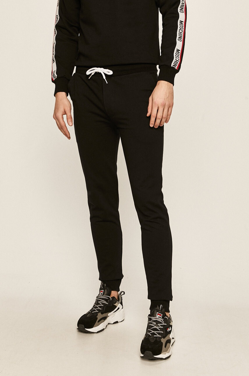 Moschino Underwear Панталони - Pepit.bg