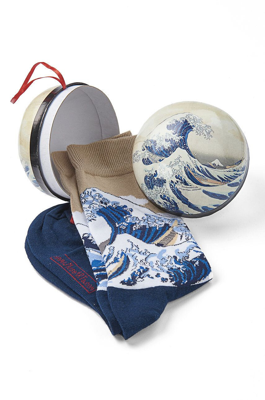 MuseArta Чорапи Katsushika Hokusai - Great Wave - Pepit.bg