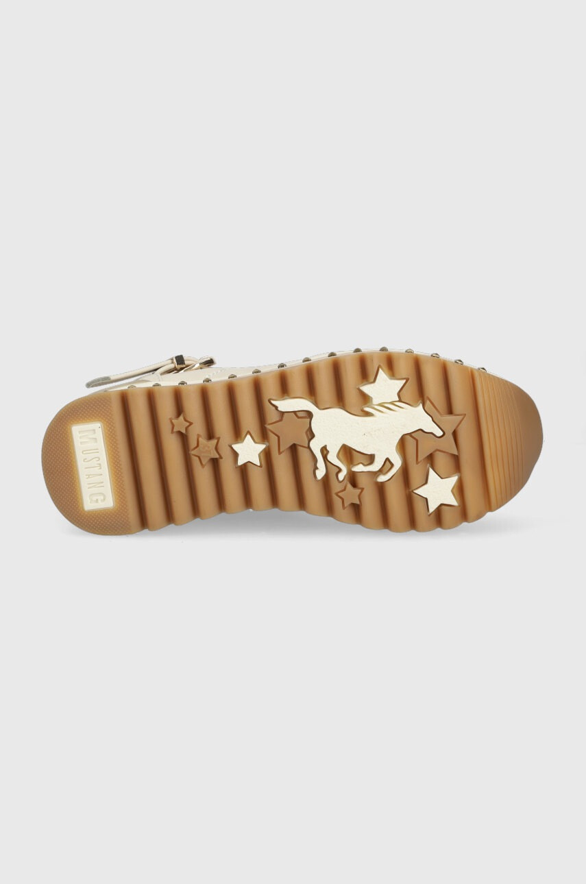 Mustang Маратонки в бежово - Pepit.bg