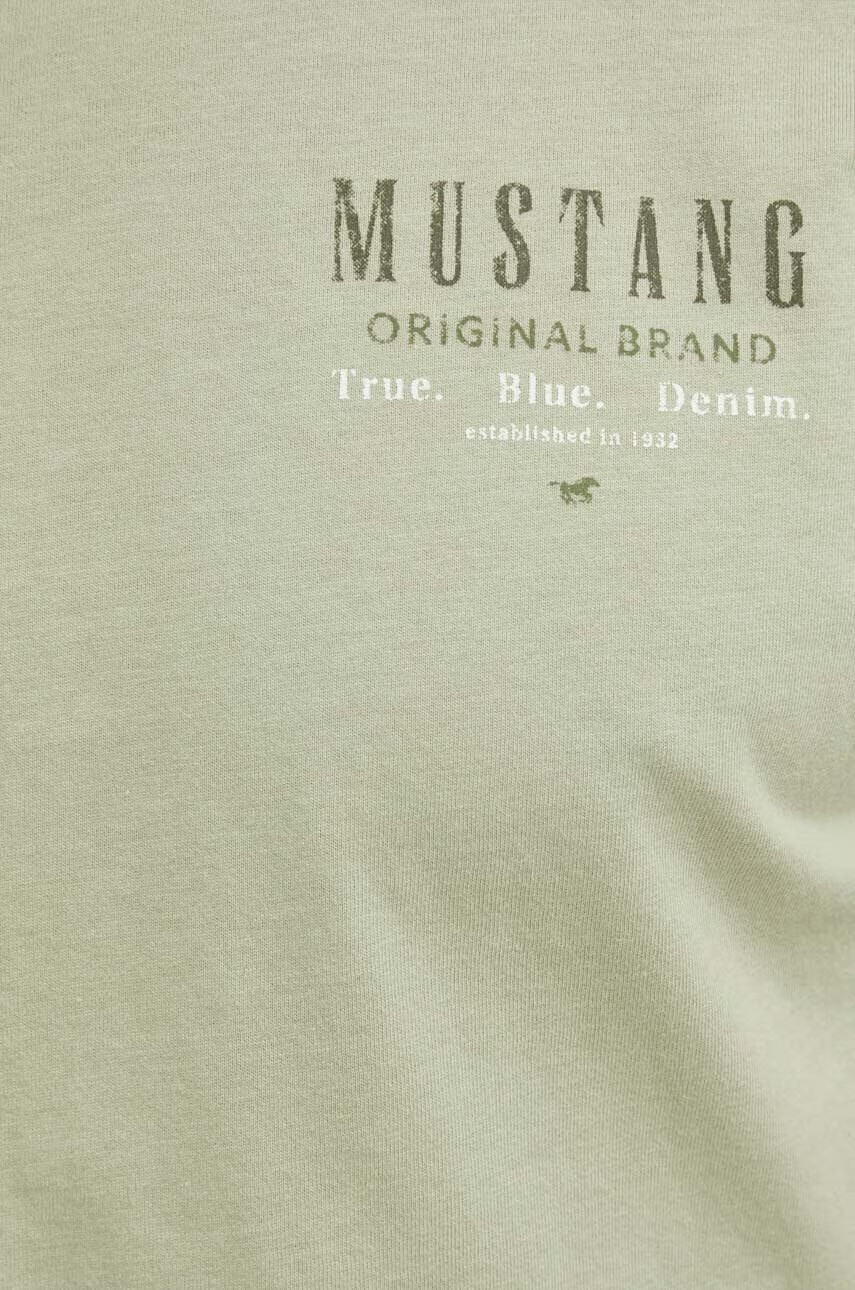 Mustang Памучна тениска в зелено с принт - Pepit.bg