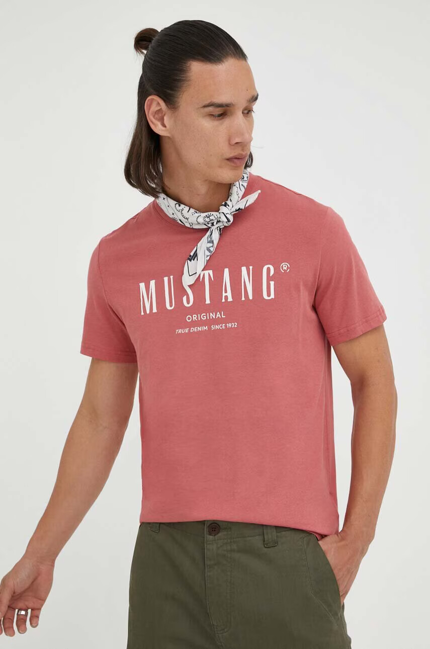 Mustang Памучна тениска в червено с принт - Pepit.bg
