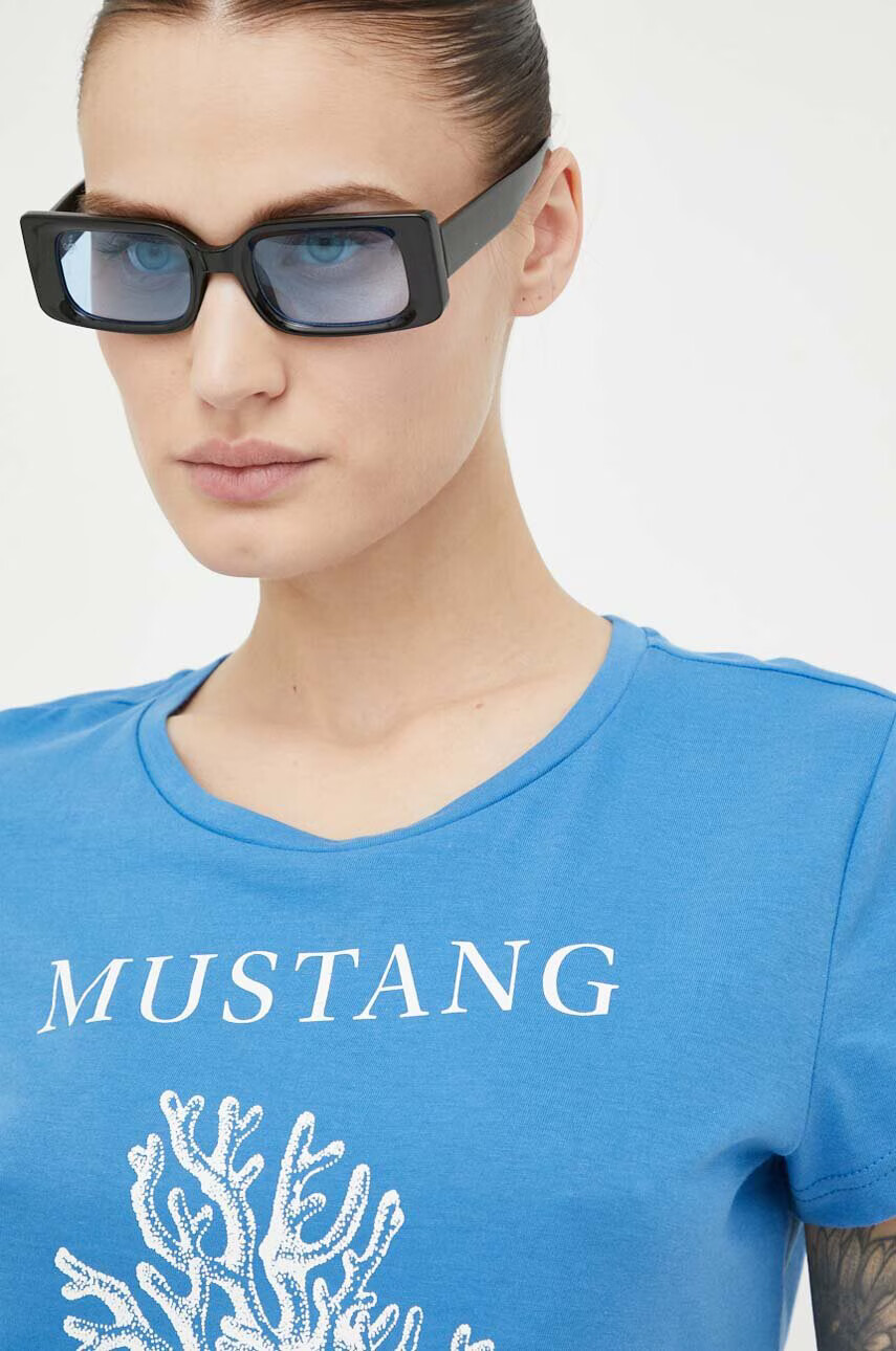 Mustang Памучна тениска в синьо - Pepit.bg