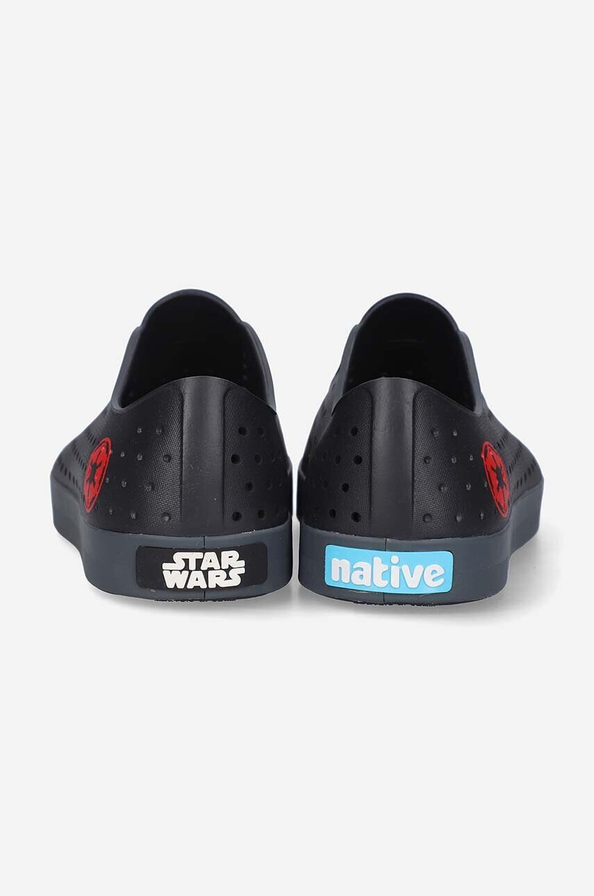 Native Ниски кецове x Star Wars Jefferson Print в черно - Pepit.bg