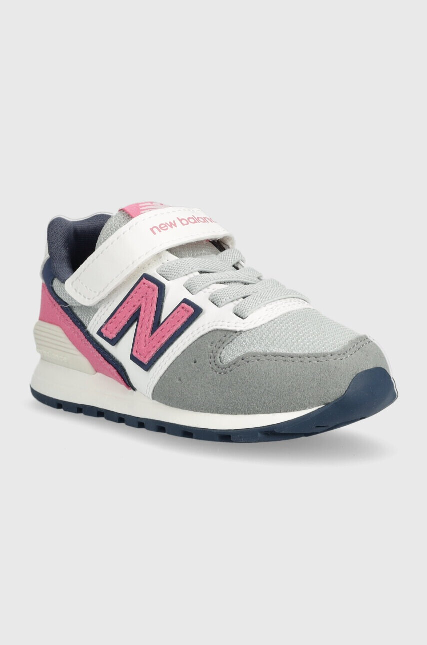 New Balance Детски маратонки 996 в сиво - Pepit.bg