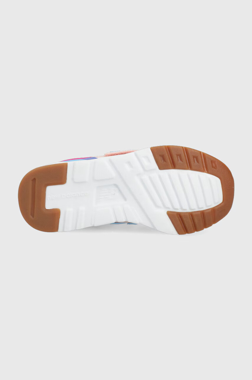 New Balance Детски обувки PZ997HSA в розово - Pepit.bg