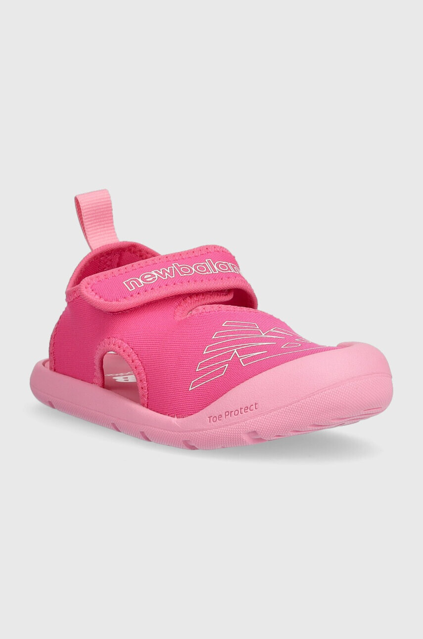 New Balance Детски сандали в розово - Pepit.bg