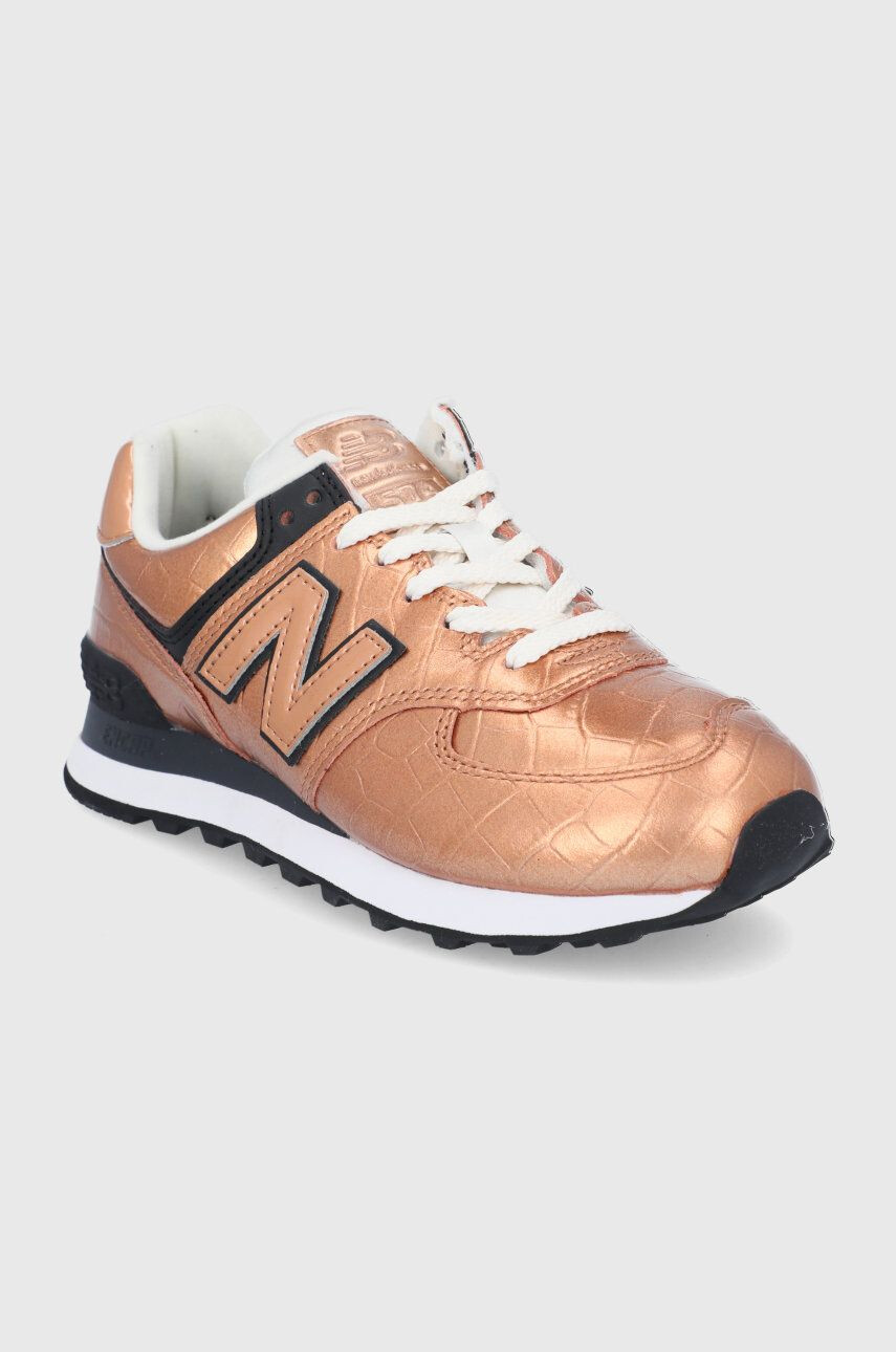 New Balance Кожени обувки WL574PX2 в златисто с равна подметка - Pepit.bg