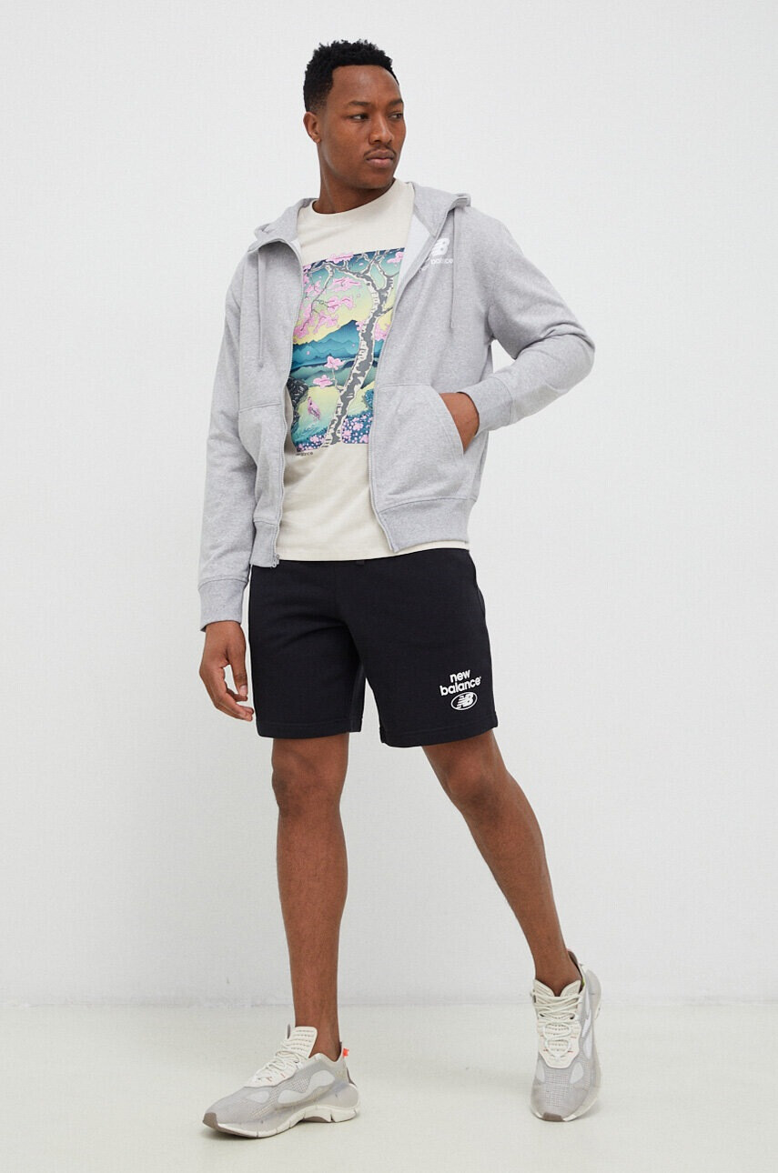 New Balance Къс панталон в черно - Pepit.bg