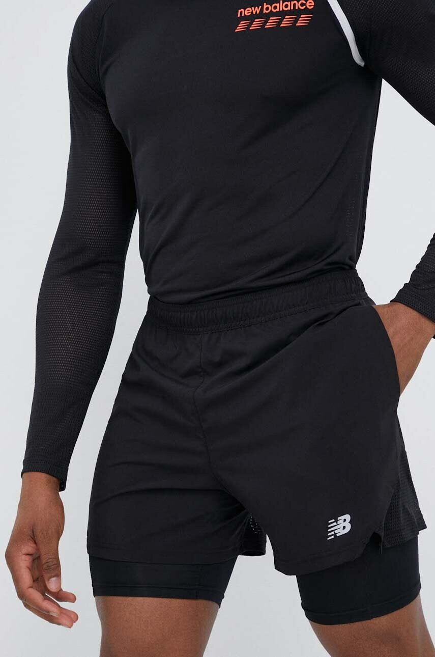 New Balance Къс панталон за бягане Accelerate Pacer в черно - Pepit.bg