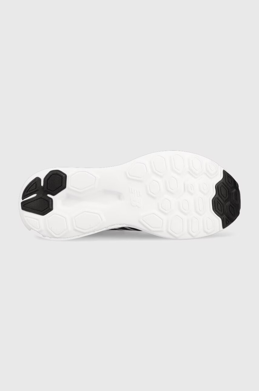 New Balance Обувки за бягане 411v3 в черно - Pepit.bg