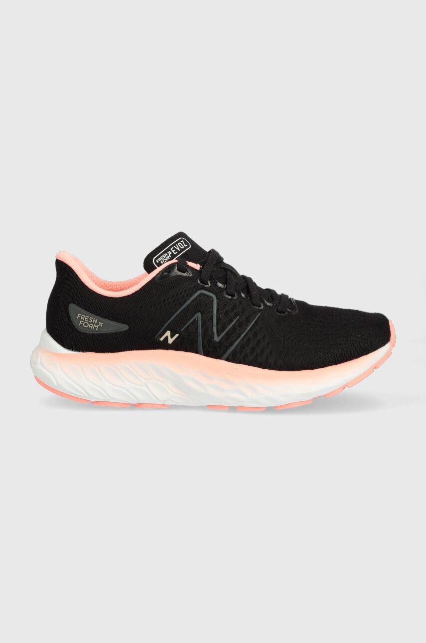 New Balance Обувки за бягане Fresh Foam Evoz v2 в черно - Pepit.bg