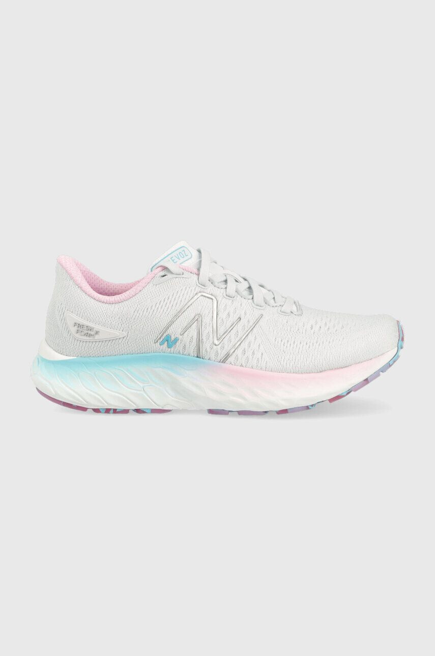 New Balance Обувки за бягане Fresh Foam Evoz v3 в сиво - Pepit.bg