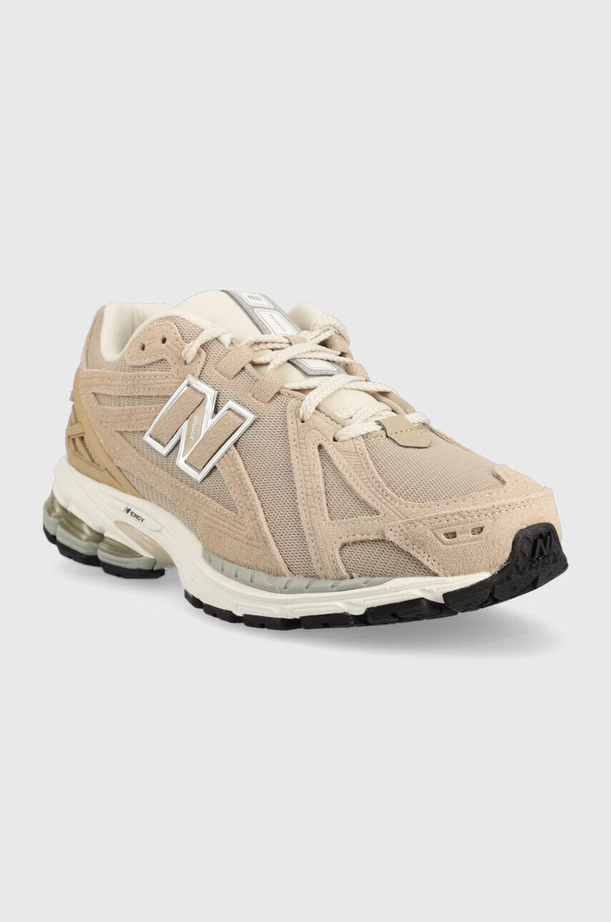 New Balance Маратонки M1906RW в бежово - Pepit.bg