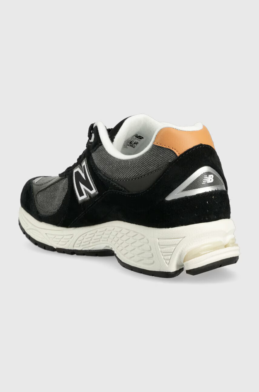 New Balance Маратонки M2002REB в черно - Pepit.bg