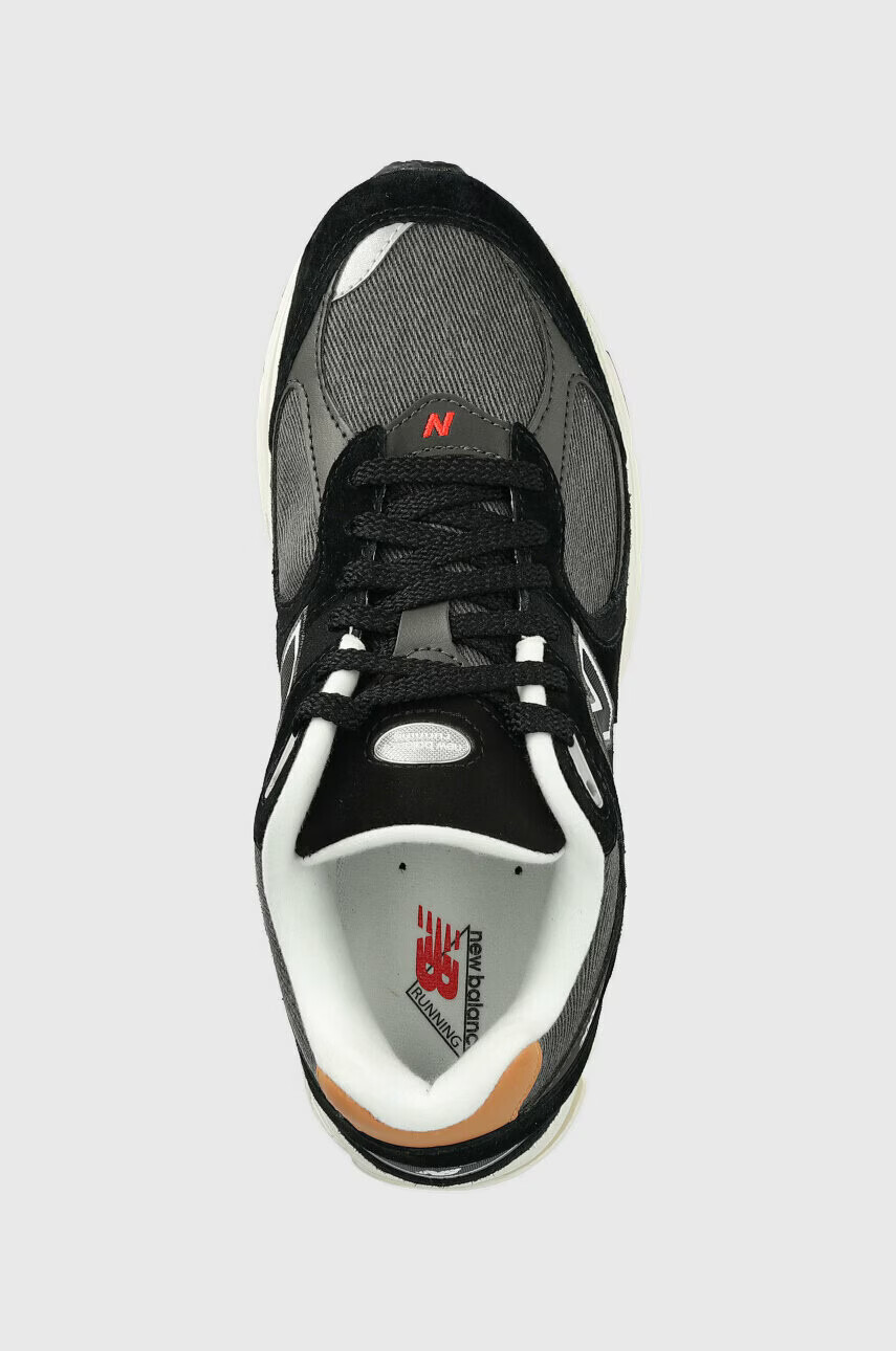 New Balance Маратонки M2002REB в черно - Pepit.bg