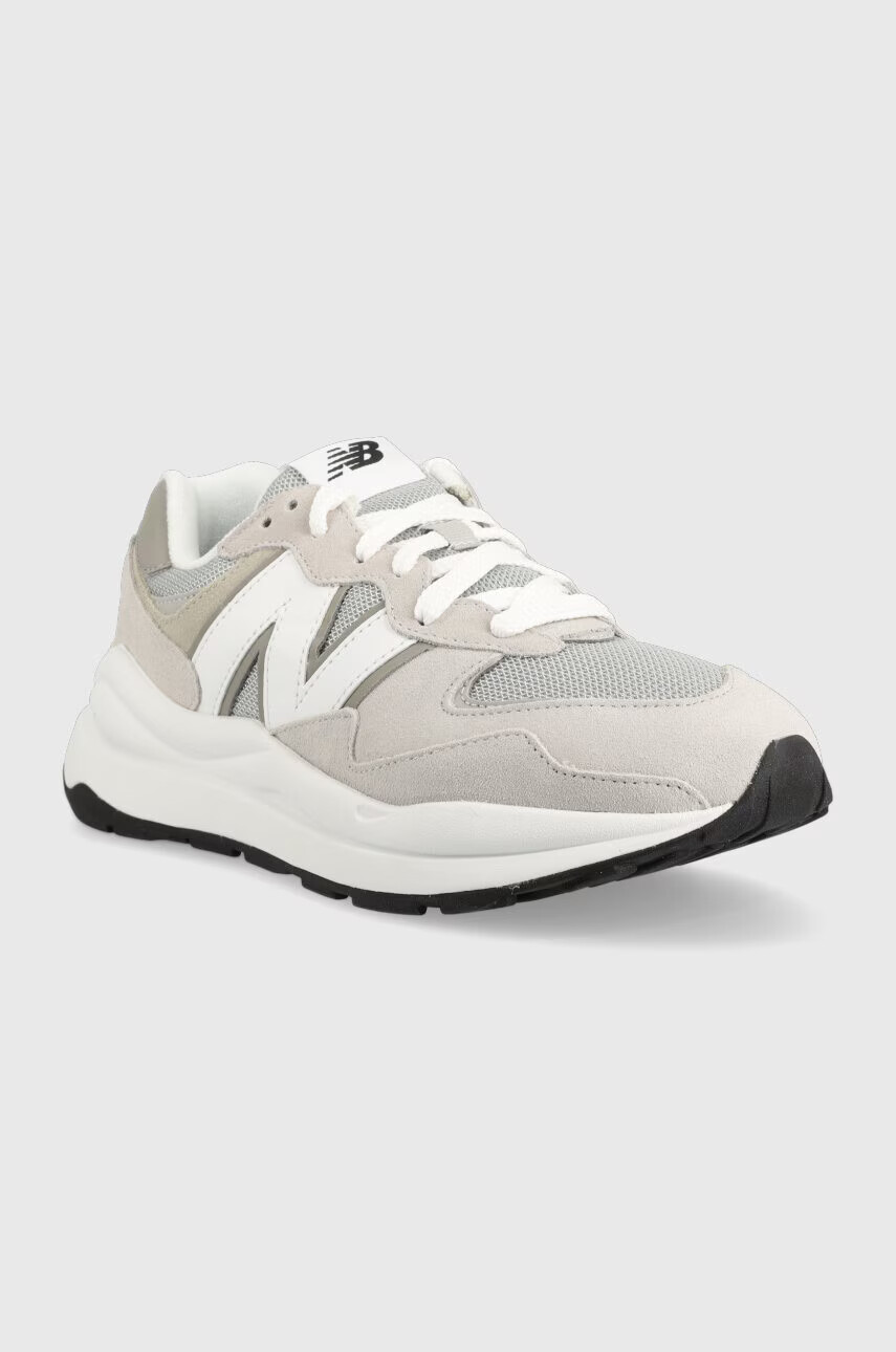 New Balance Маратонки M5740CA в сиво - Pepit.bg
