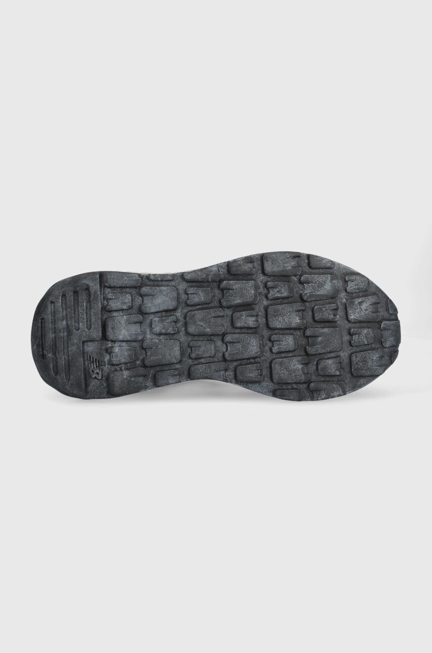 New Balance Маратонки M5740vlb в тъмносиньо - Pepit.bg