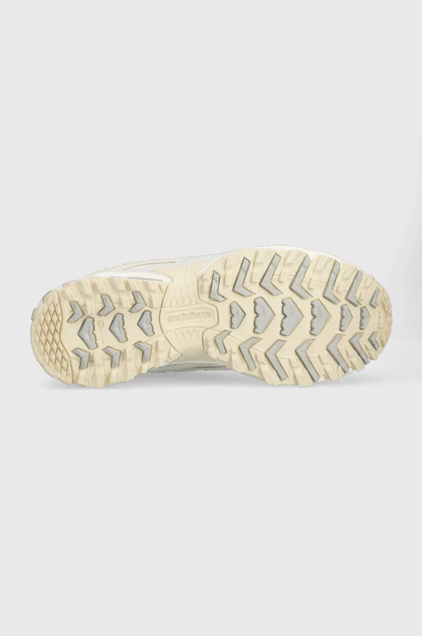 New Balance Маратонки ML610TF в бежово - Pepit.bg