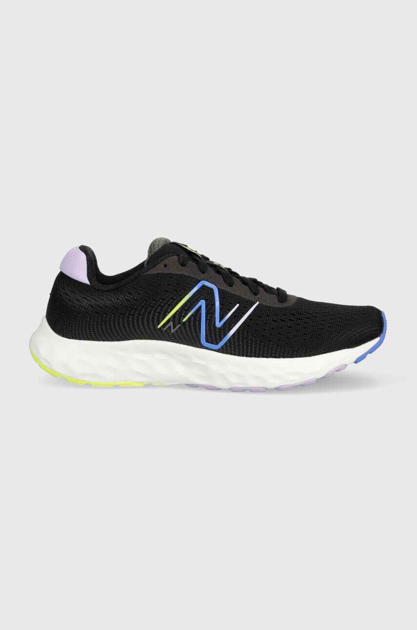 New Balance Обувки за бягане W520 в черно - Pepit.bg