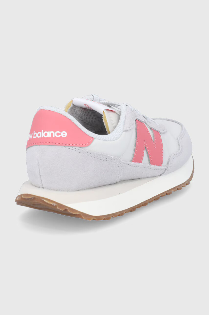 New Balance Обувки в сиво - Pepit.bg