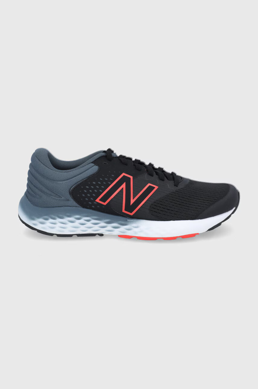New Balance Обувки в черно - Pepit.bg
