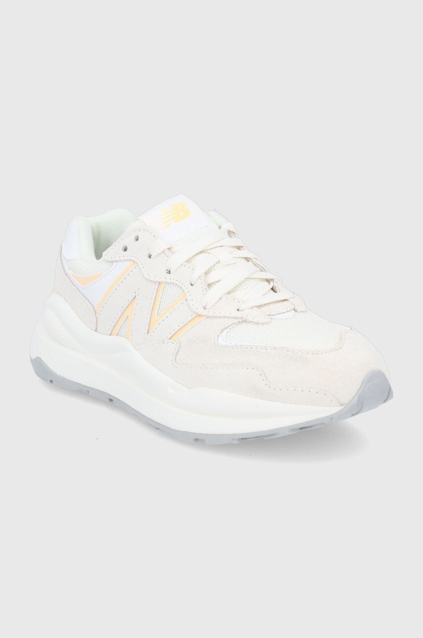 New Balance Обувки W5740HN1 в кремаво с равна подметка - Pepit.bg